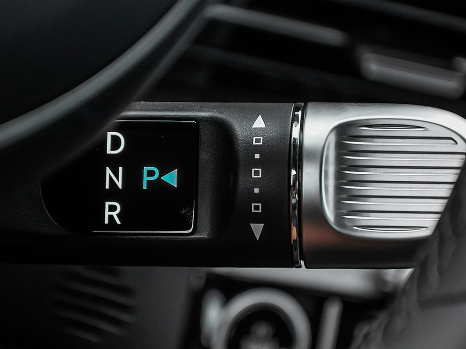 2025 Hyundai Ioniq 6 Preferred RWD Long Range-16