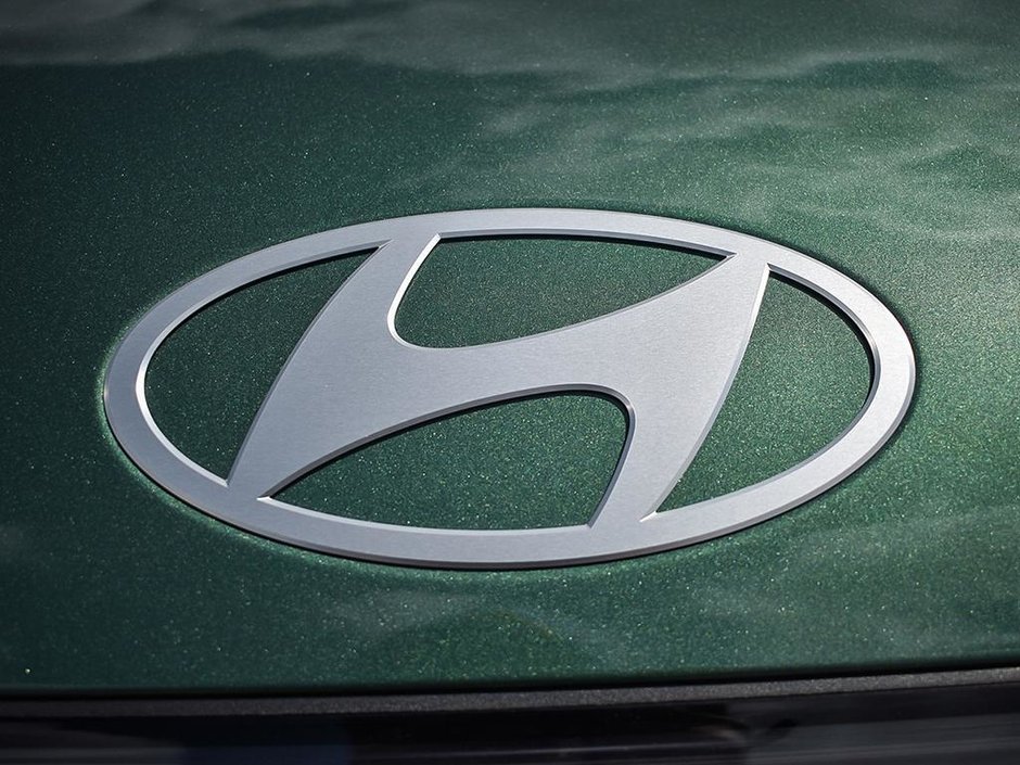 2026 Hyundai Ioniq 9 Preferred AWD with Ultimate Calligraphy package-9