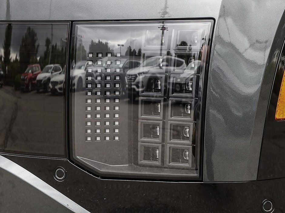 2026 Hyundai Ioniq 9 Preferred AWD with Luxury package-9