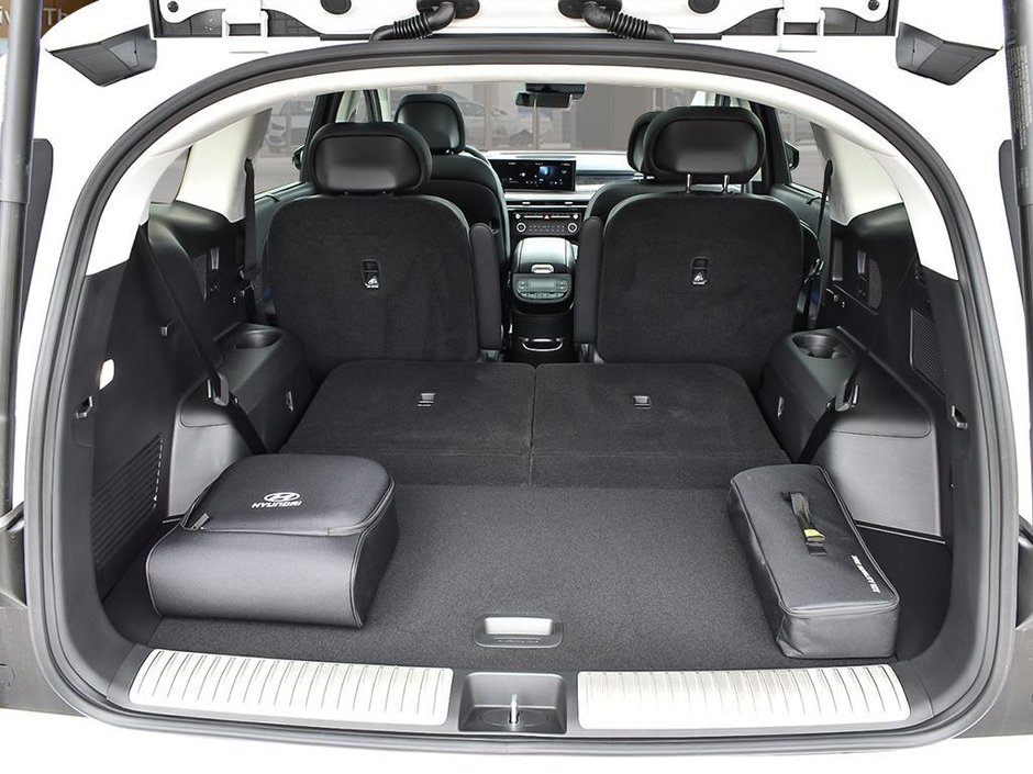 2026 Hyundai Ioniq 9 Preferred AWD with Ultimate Calligraphy package-6