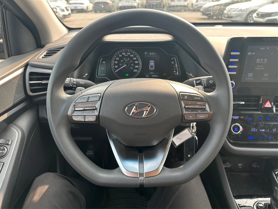 2020 Hyundai IONIQ HYBRID Essential-13