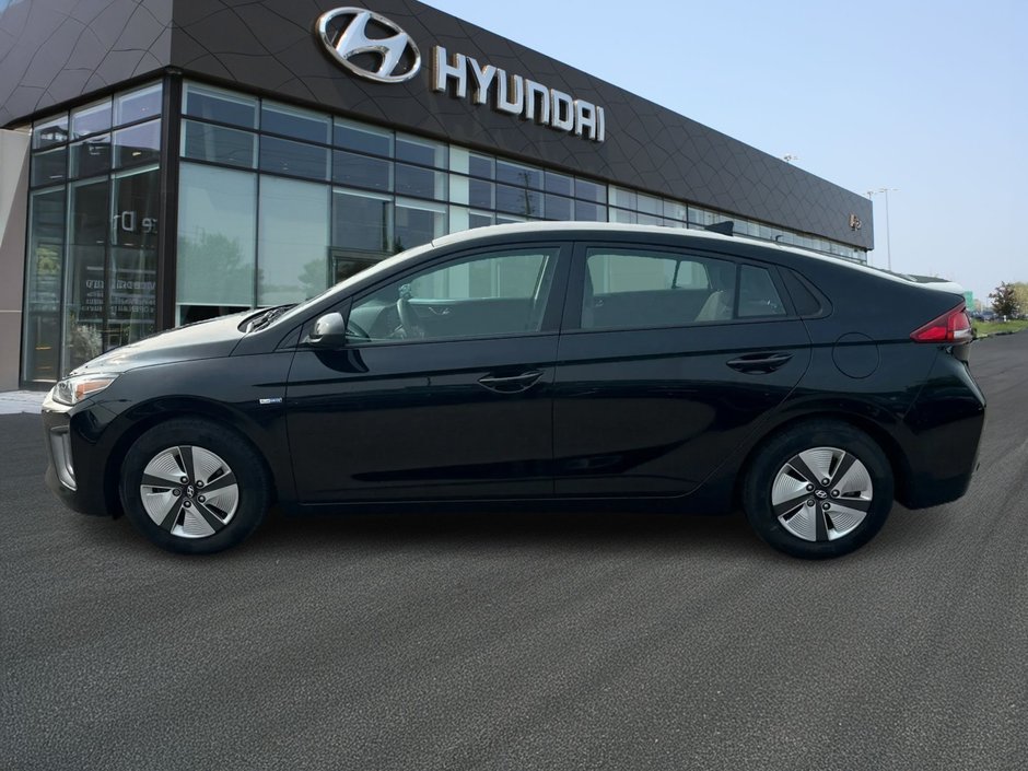 2020 Hyundai IONIQ HYBRID Essential-7