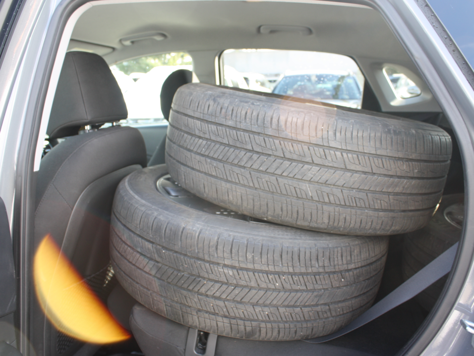 2021 Hyundai Kona Electric Preferred-16