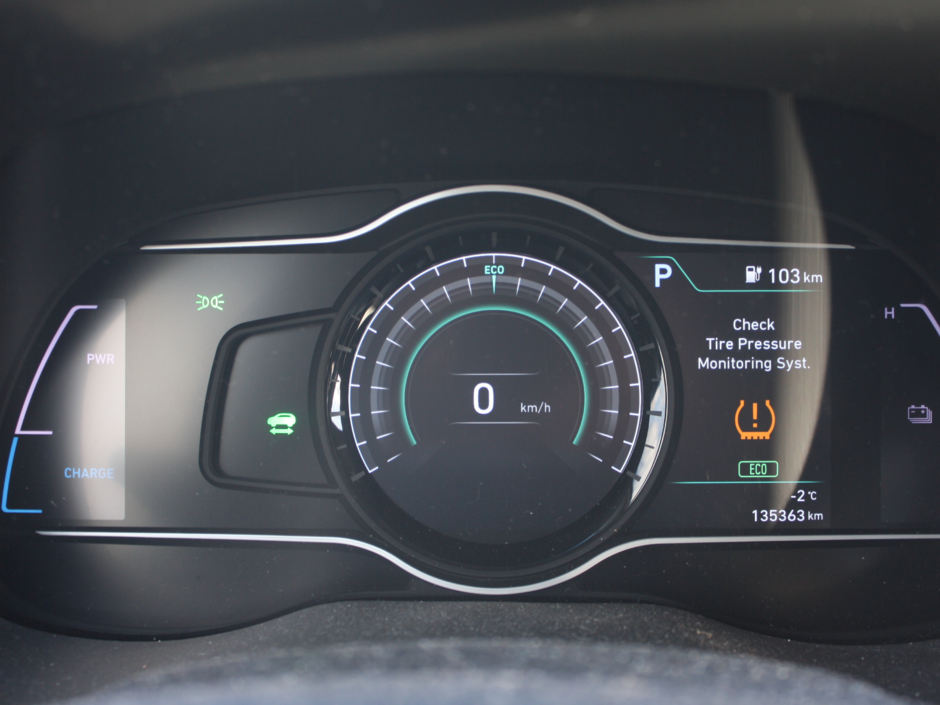 2021 Hyundai Kona Electric Preferred-15