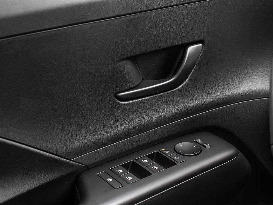 2026 Hyundai Kona Electric Preferred-15