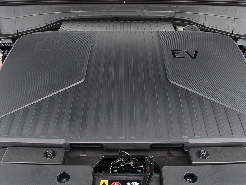 2026 Hyundai Kona Electric Preferred-5