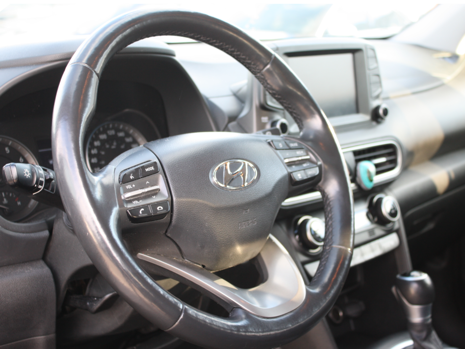 2020 Hyundai Kona 2.0L Luxury-9