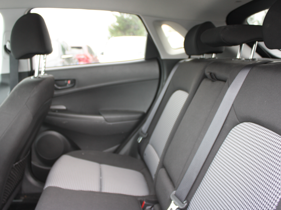 2021 Hyundai Kona 1.6T Trend-15