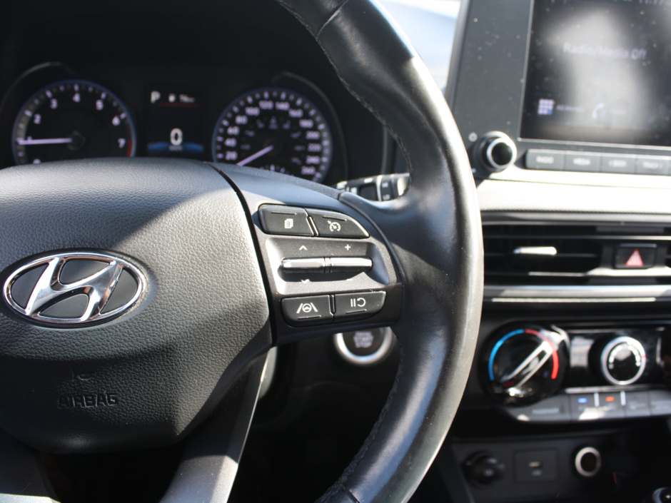 2022 Hyundai Kona 2.0L Preferred-11