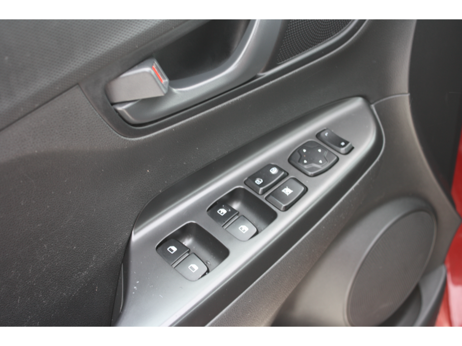 2023 Hyundai Kona 2.0L Preferred-6