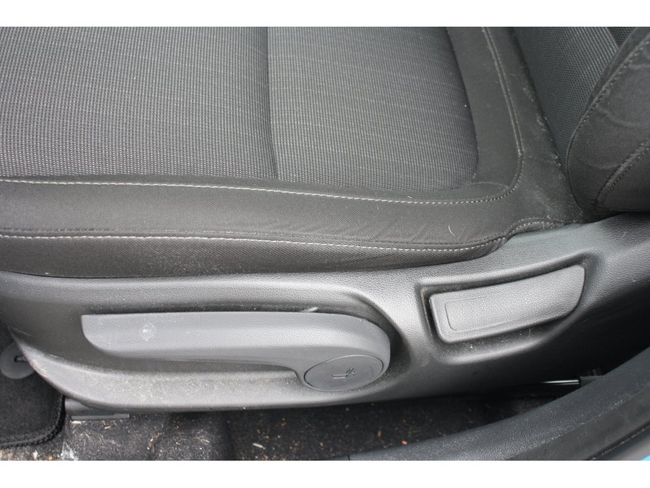 2023 Hyundai Kona 2.0L Preferred-11