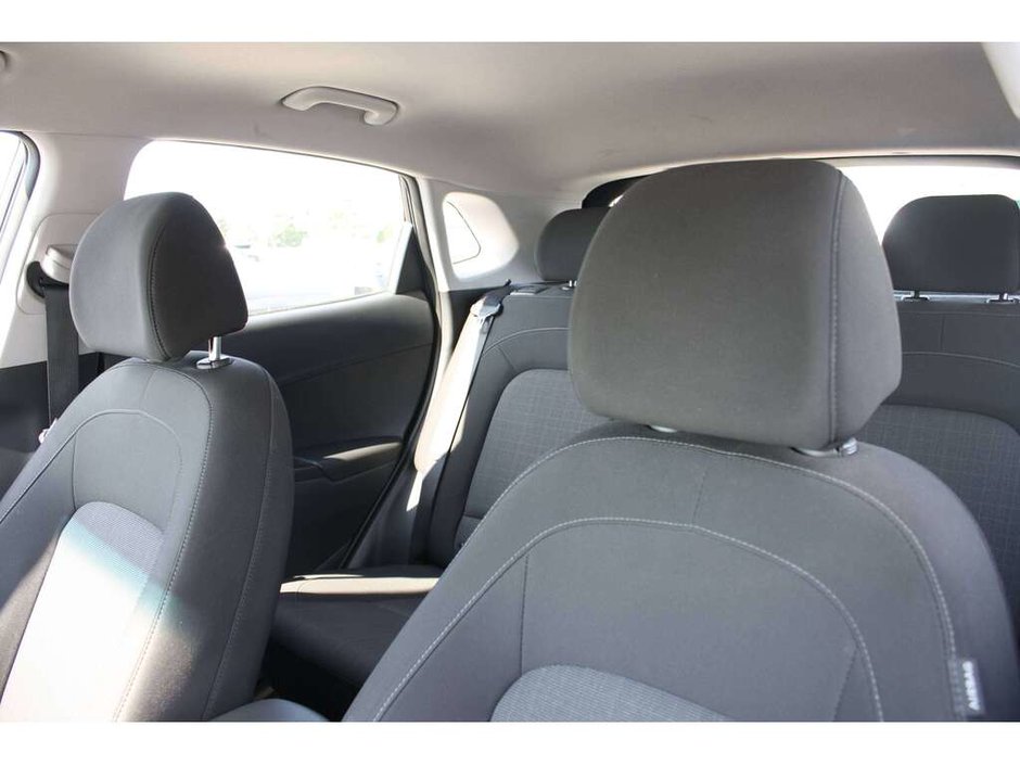 2023 Hyundai Kona 2.0L Preferred-10
