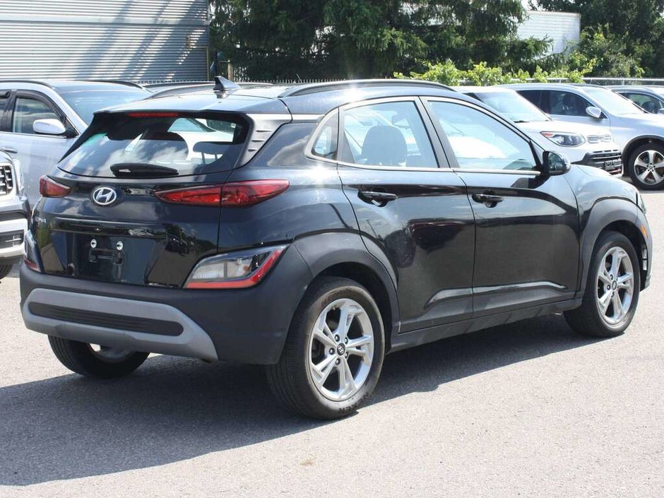 2023 Hyundai Kona 2.0L Preferred-3