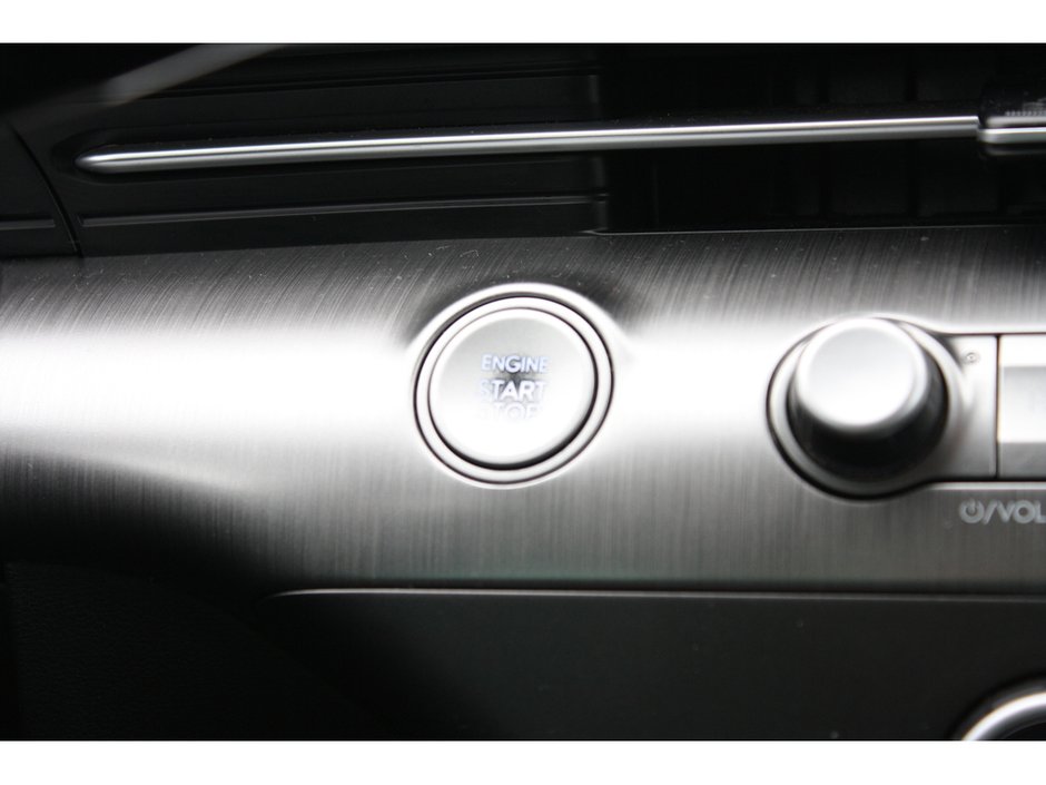 2024 Hyundai Kona 2.0L Preferred-12