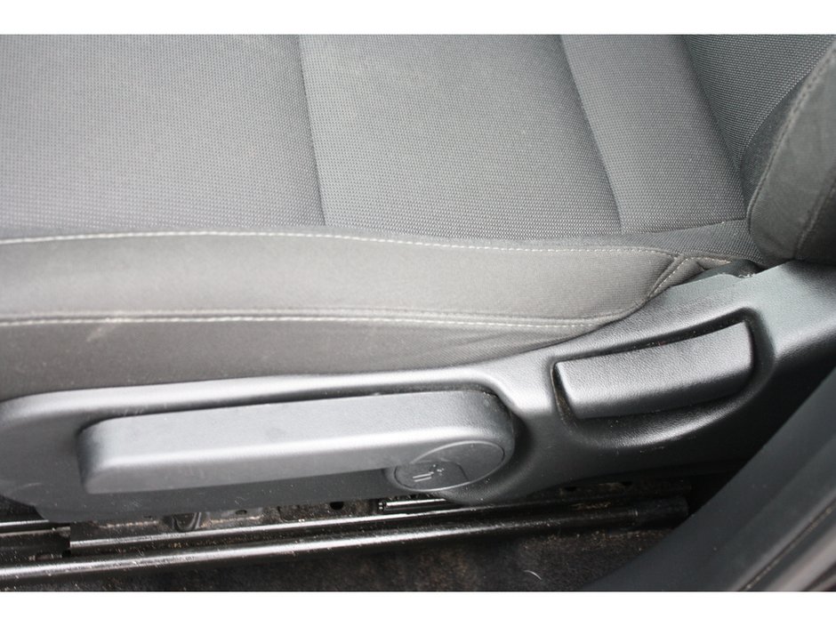 2024 Hyundai Kona 2.0L Preferred-8