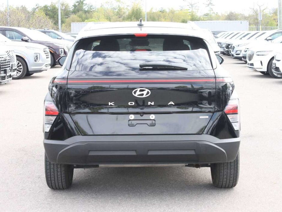 2024 Hyundai Kona 2.0L Preferred-4