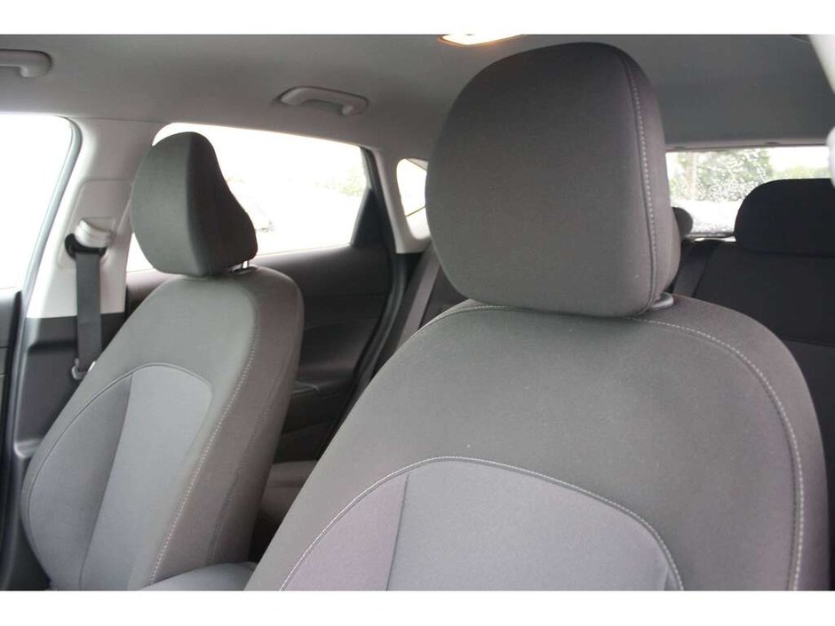 2024 Hyundai Kona 2.0L Preferred-9