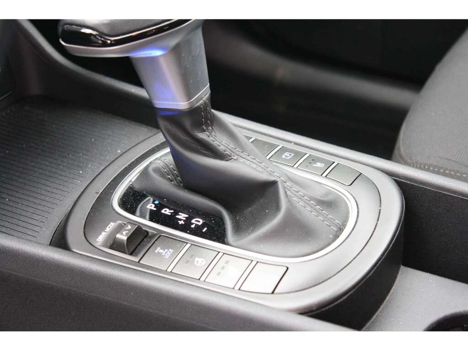 2024 Hyundai Kona 2.0L Preferred-12