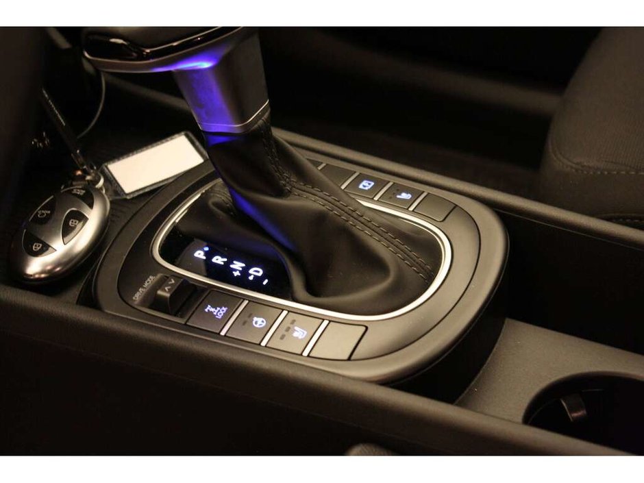 2024 Hyundai Kona 2.0L Preferred-12