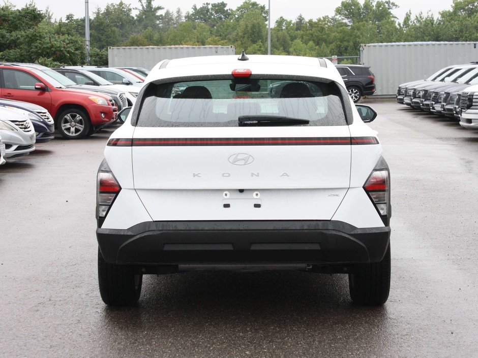 2024 Hyundai Kona 2.0L Essential-5