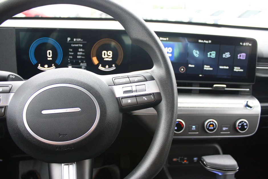 2024 Hyundai Kona 2.0L Essential-16