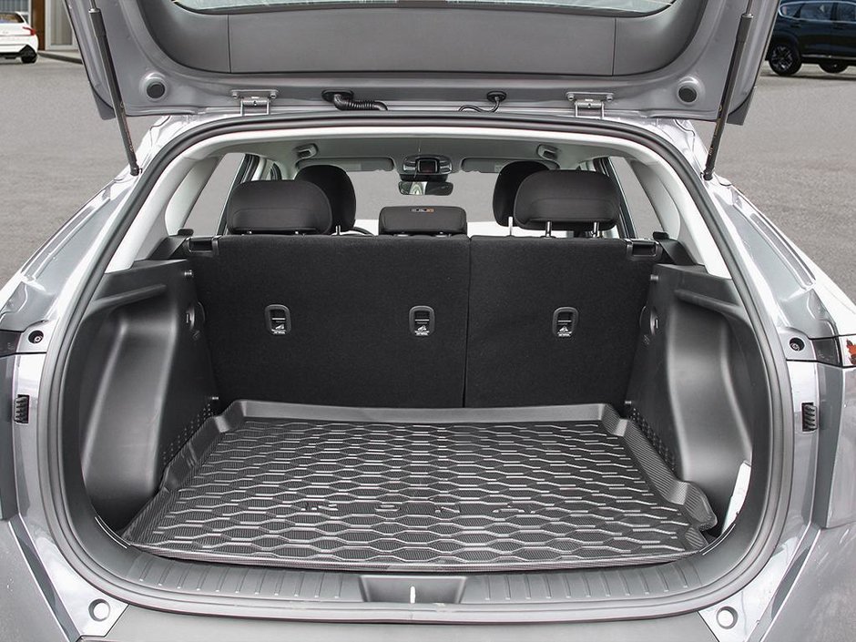 2025 Hyundai Kona Essential-6