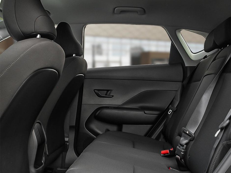 2025 Hyundai Kona Preferred Sport-18