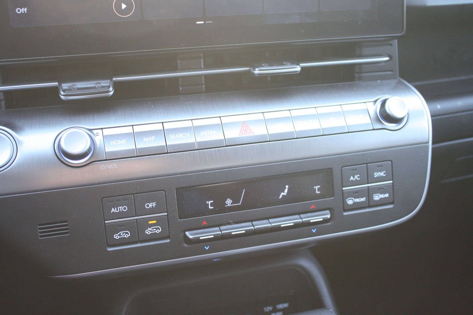 2025 Hyundai Kona 2.0L Preferred-16