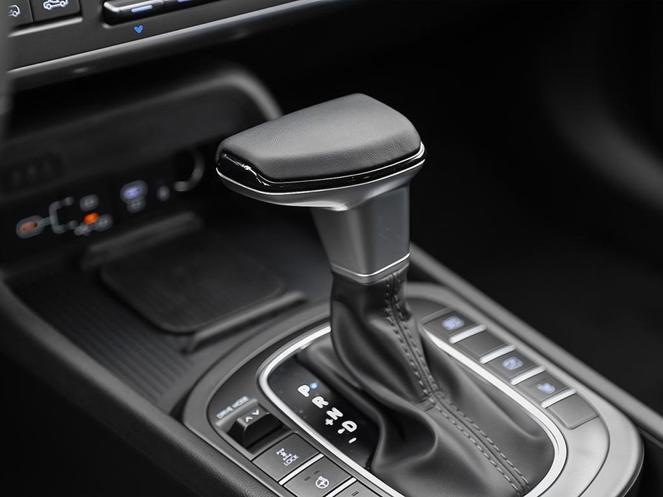 2026 Hyundai Kona Preferred with Trend Pkg-16