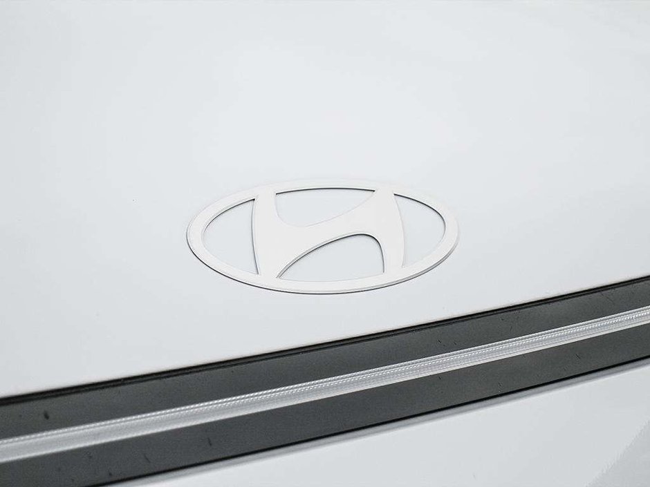 2026 Hyundai Kona Preferred-8