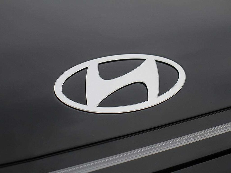 2026 Hyundai Kona Preferred-8