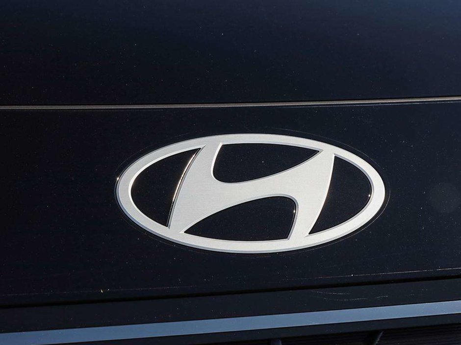 2026 Hyundai Palisade Hybrid Luxury 7 Passenger-7