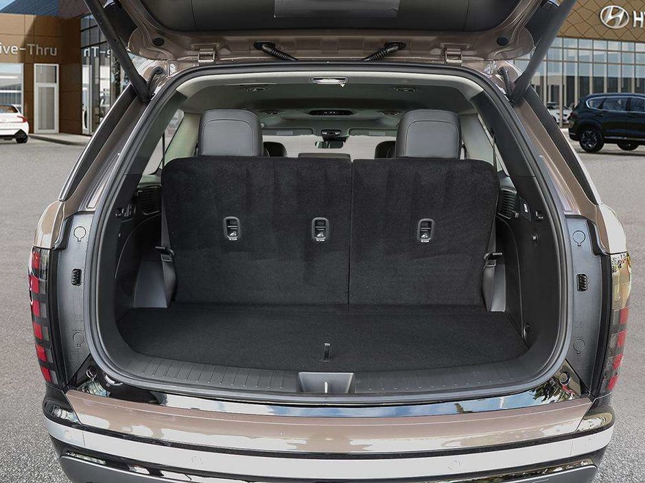 2026 Hyundai Palisade Hybrid Luxury 7 Passenger-6