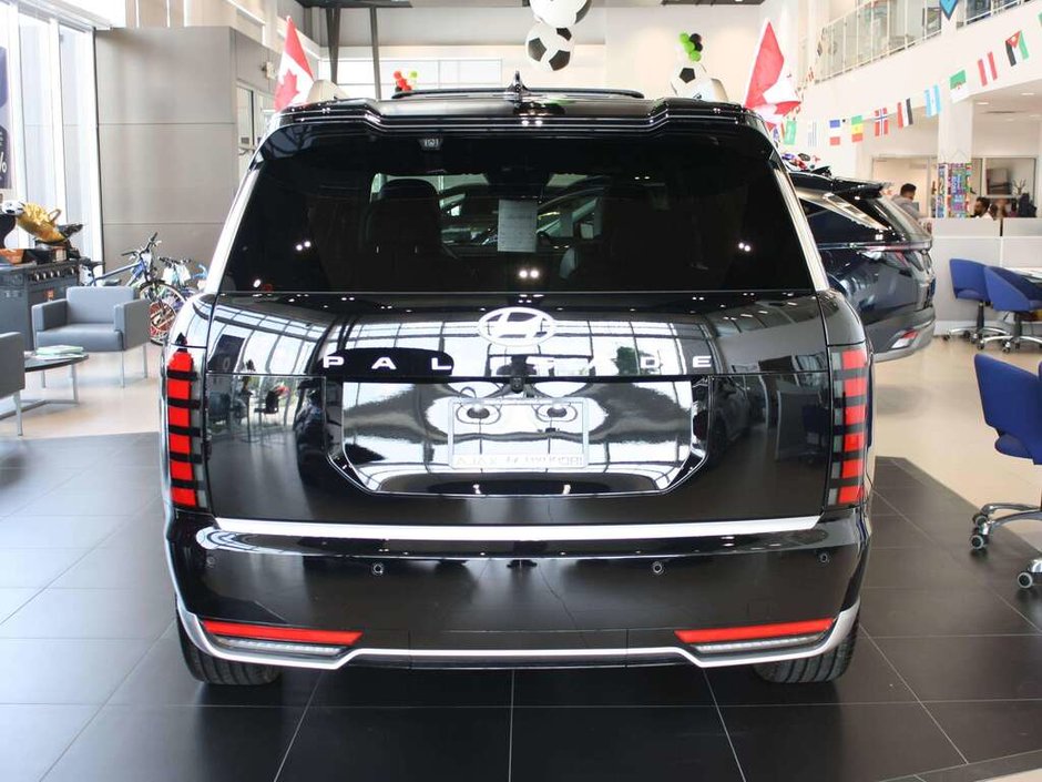 2026 Hyundai Palisade Ultimate Calligraphy 7 Passenger-4