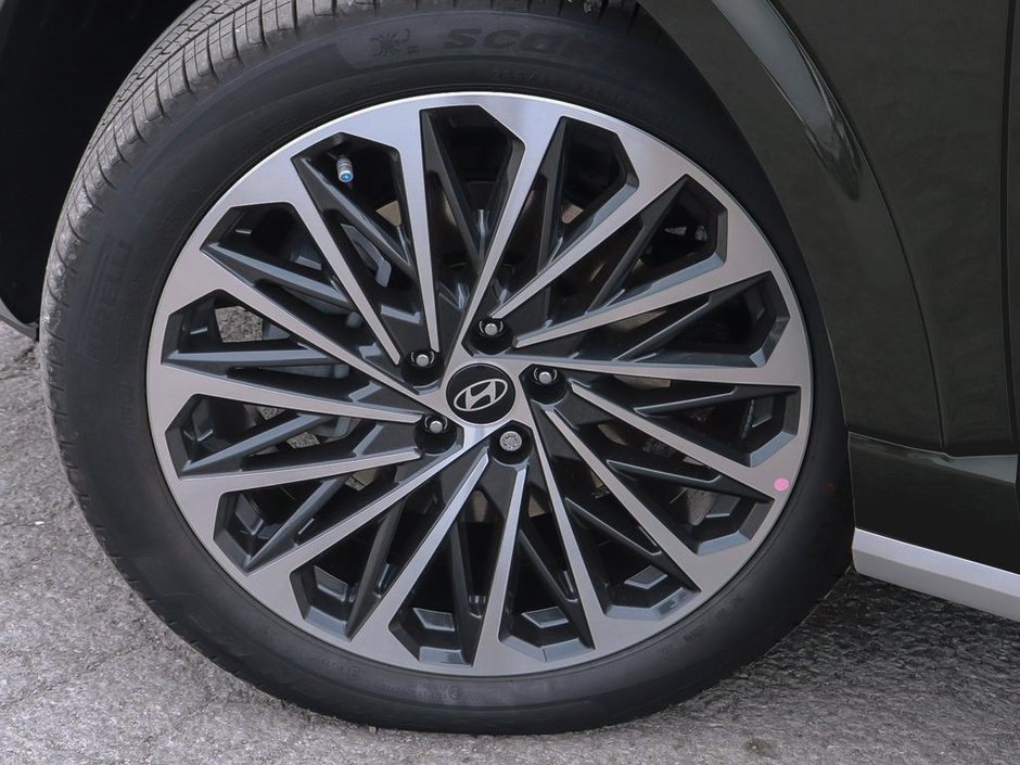 2026 Hyundai Palisade Ultimate Calligraphy 7 Passenger-6