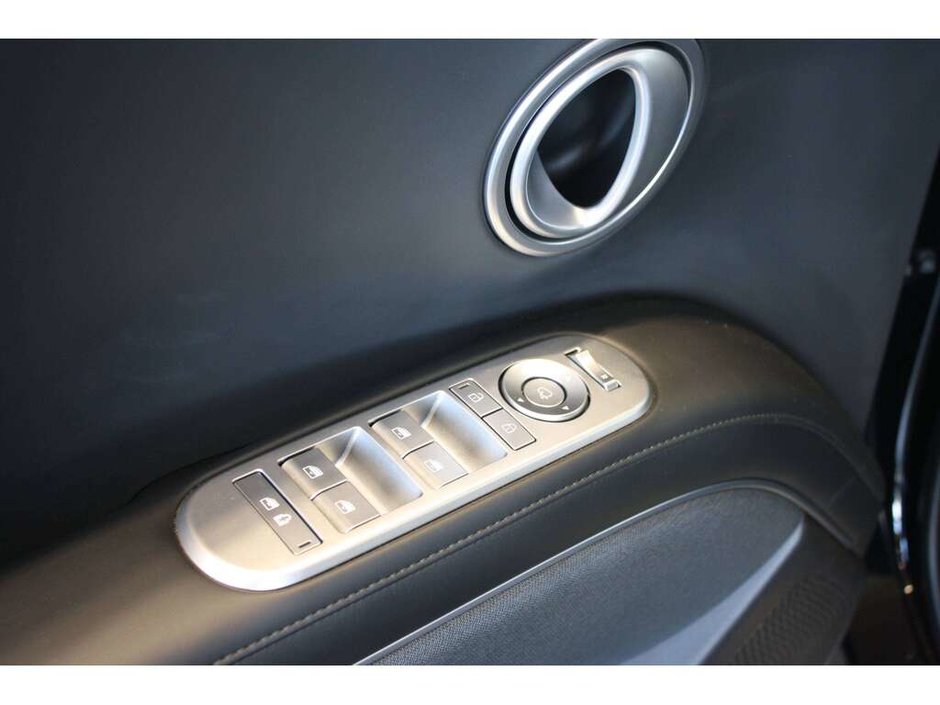2026 Hyundai Palisade Ultimate Calligraphy 7 Passenger-11