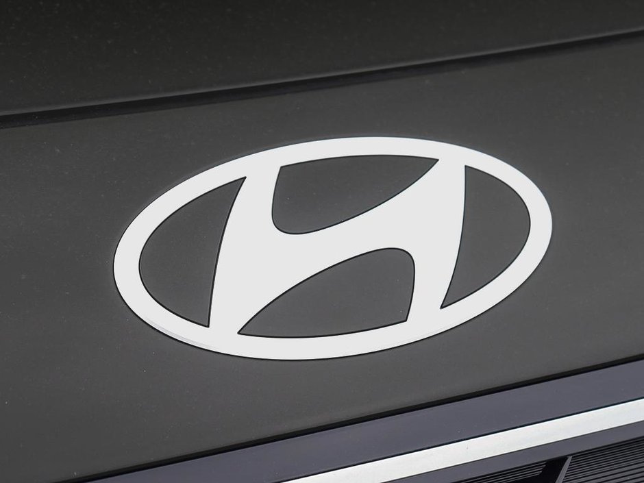 2026 Hyundai Palisade Ultimate Calligraphy 7 Passenger-7