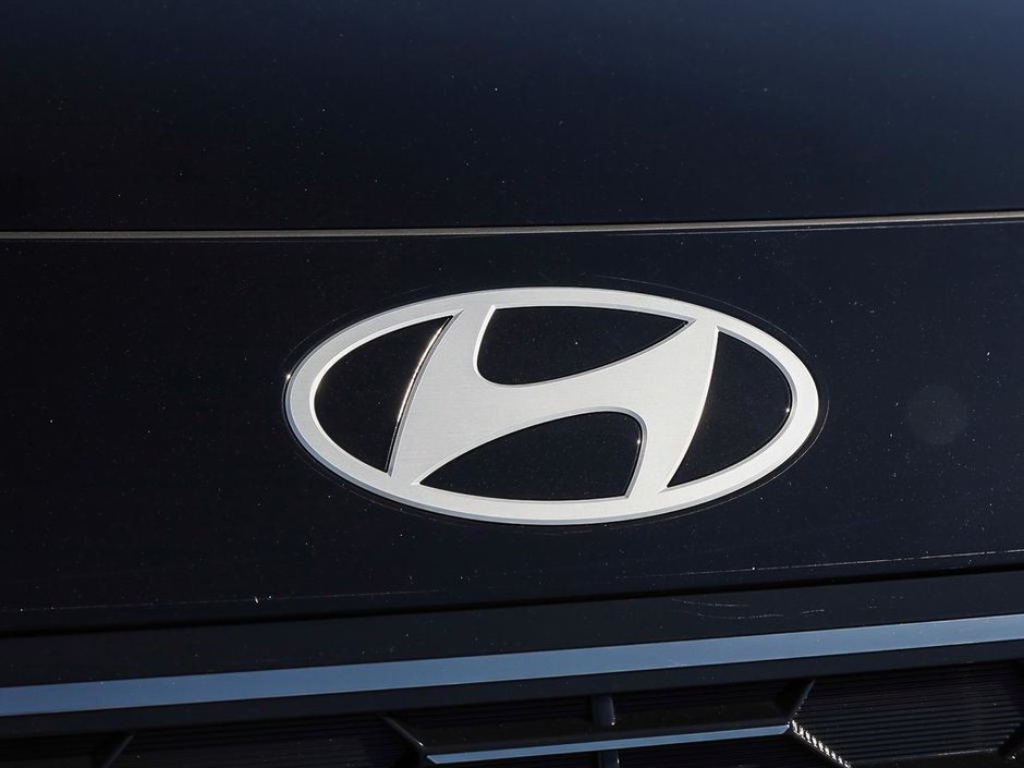 2026 Hyundai Palisade Preferred Trend 8 Passenger-8