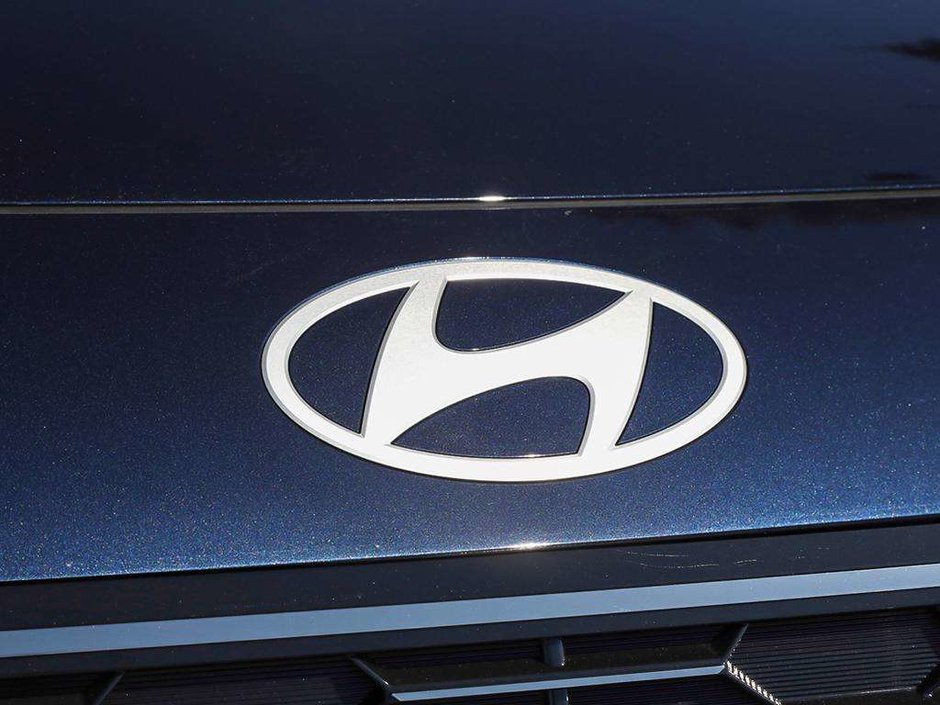 2026 Hyundai Palisade Ultimate Calligraphy 7 Passenger-7