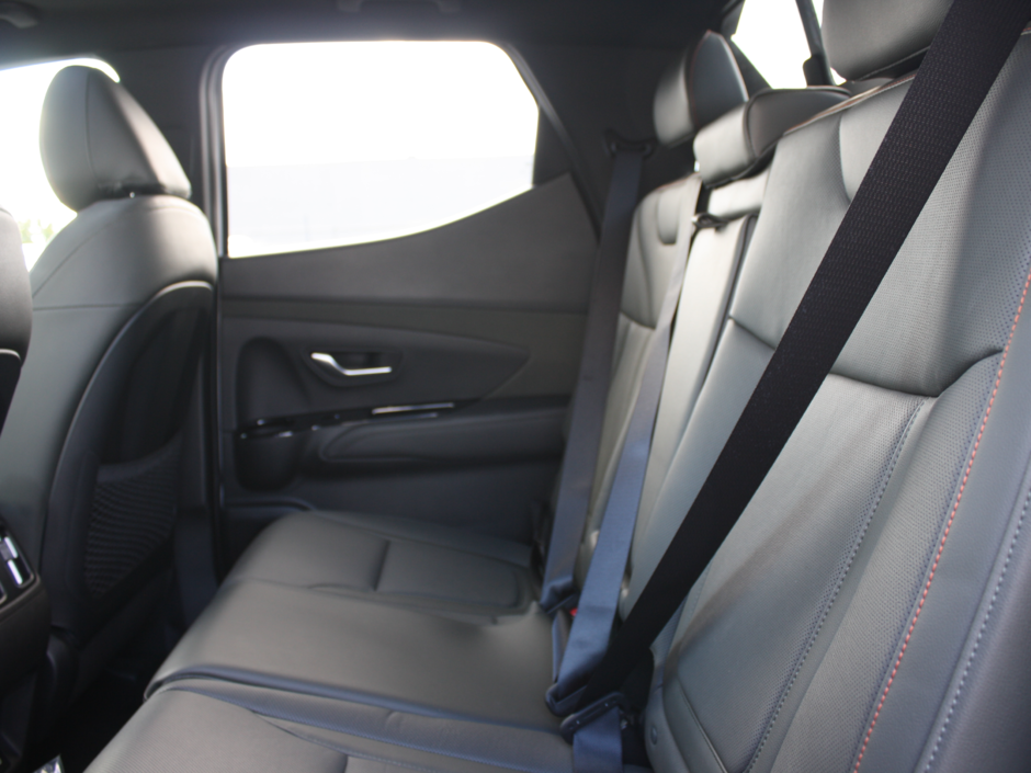 2025 Hyundai Santa Cruz Ultimate-11