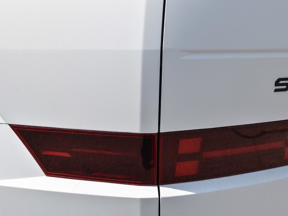 2026 Hyundai Santa Fe Hybrid Ultimate Calligraphy-9