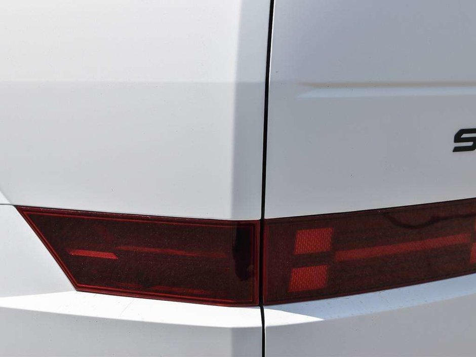 2026 Hyundai Santa Fe Hybrid Ultimate Calligraphy-9