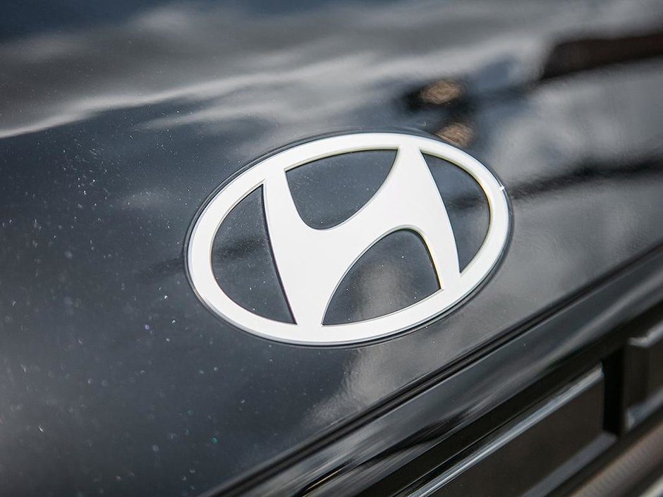 2026 Hyundai Santa Fe Hybrid Luxury-8
