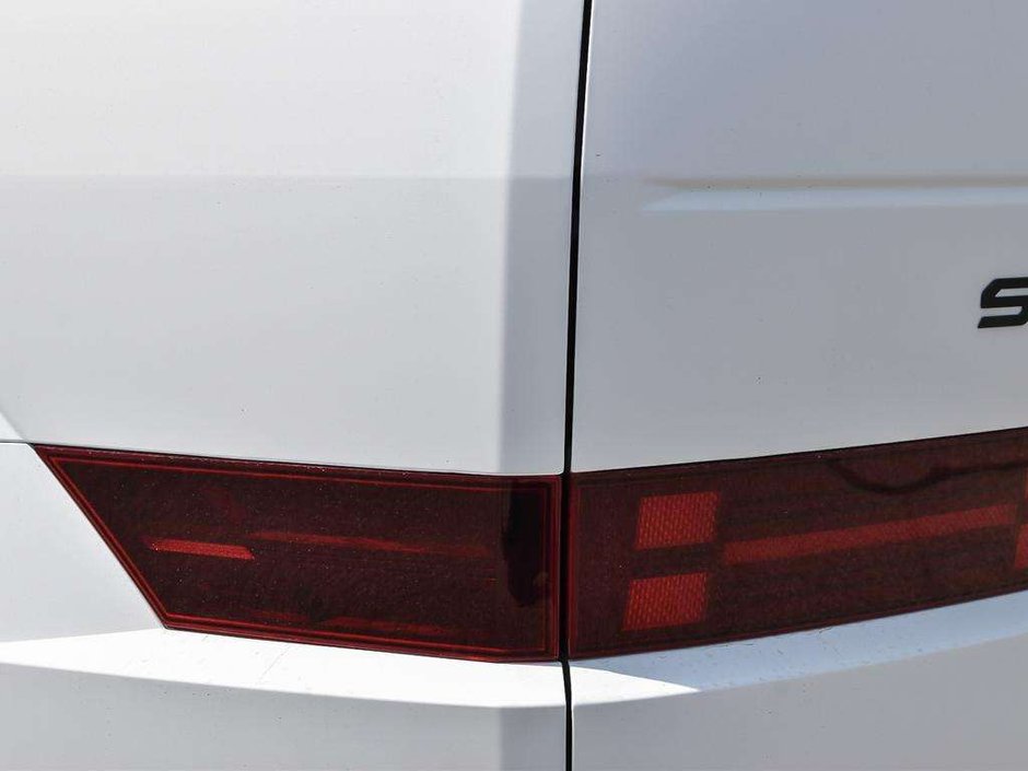 2026 Hyundai Santa Fe Hybrid Ultimate Calligraphy-9