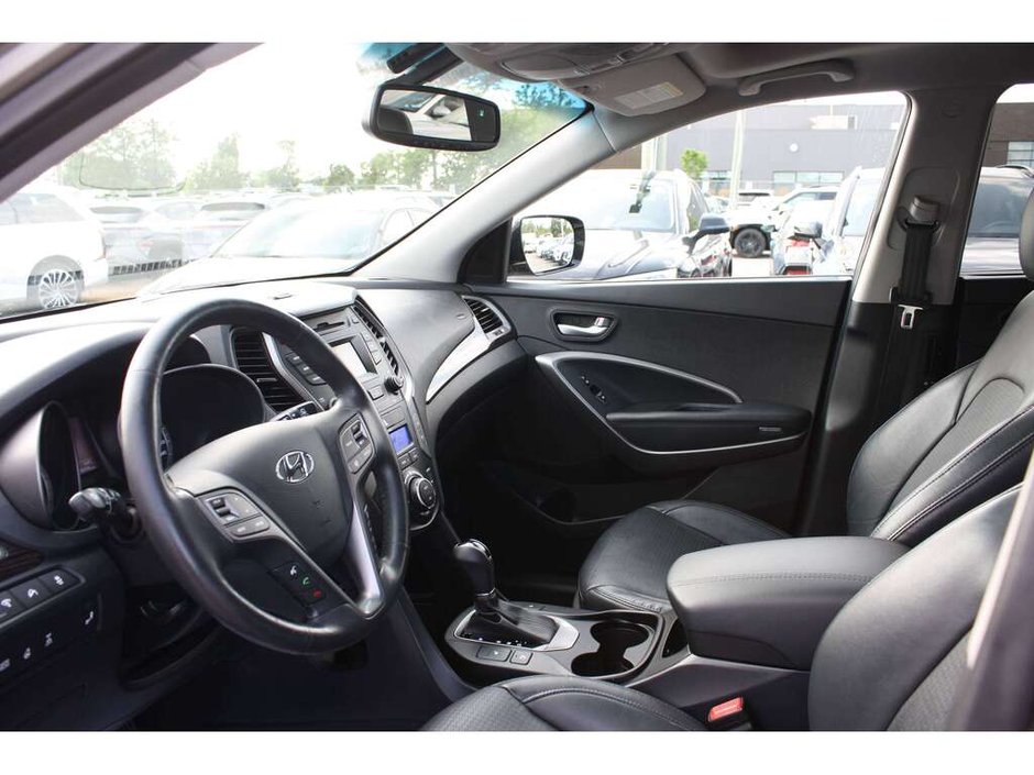 2016 Hyundai Santa Fe Sport 2.4 Luxury-11