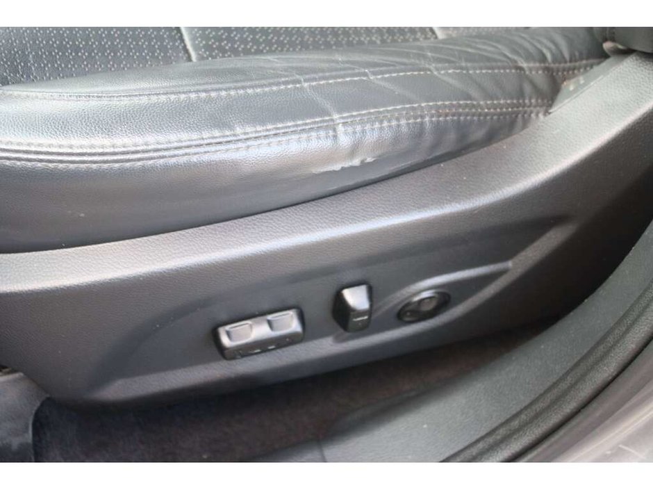 2016 Hyundai Santa Fe Sport 2.4 Luxury-9