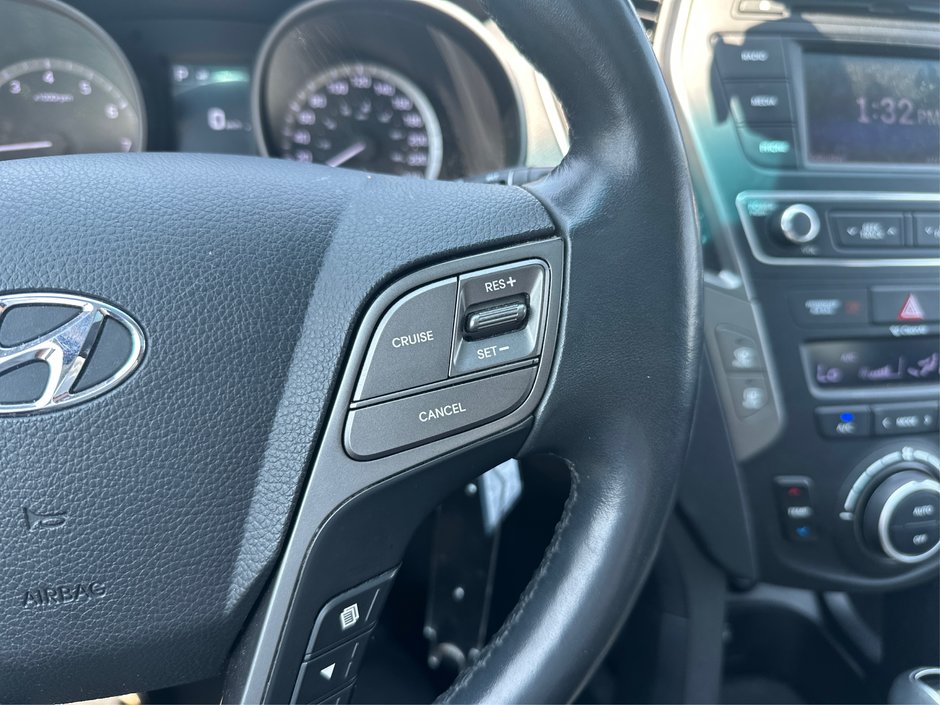2017 Hyundai Santa Fe Sport 2.4 Base-21