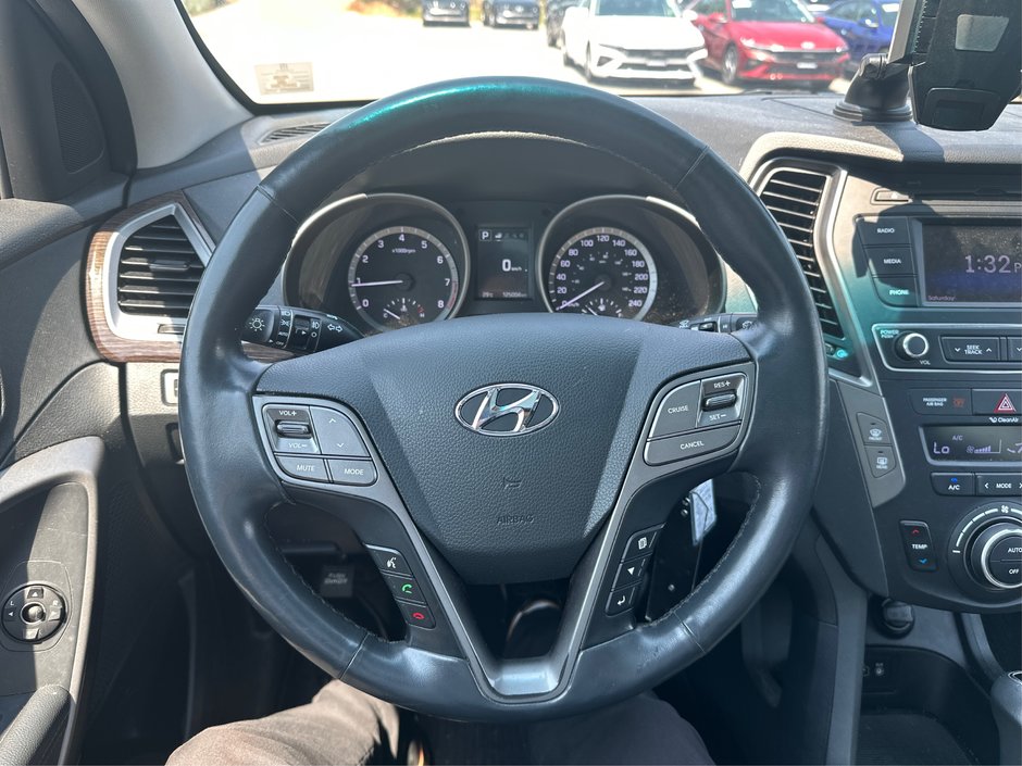 2017 Hyundai Santa Fe Sport 2.4 Base-12