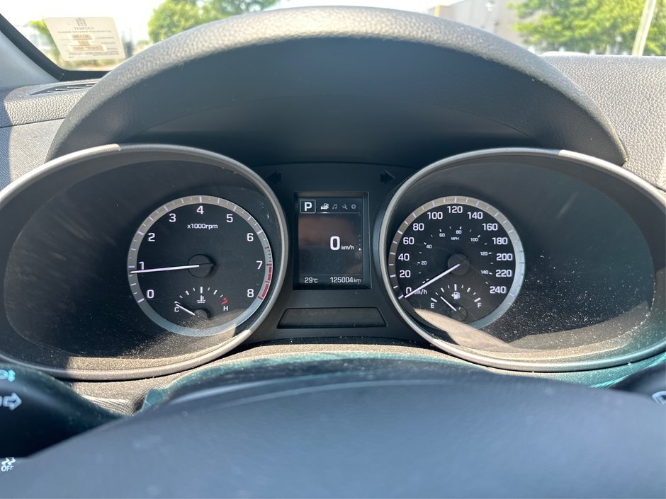 2017 Hyundai Santa Fe Sport 2.4 Base-11