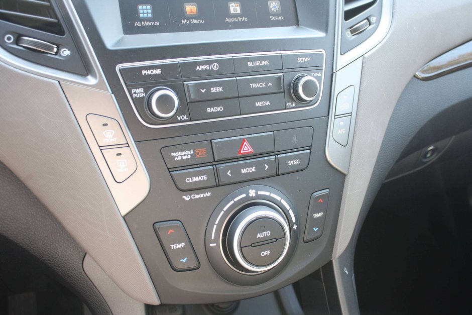 2017 Hyundai Santa Fe Sport 2.4 Base-17